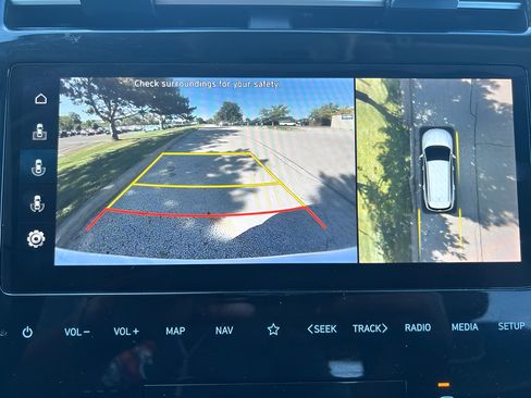 Certified 2022 Hyundai Tucson Limited AWD/4WD image 31