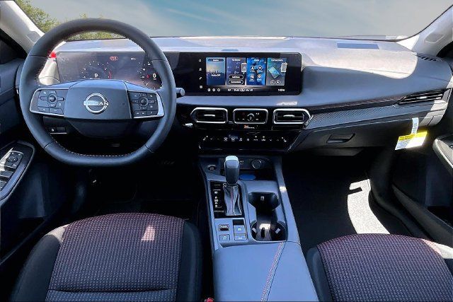 New 2027 Nissan Sentra SR w/ SR All Weather Package FWD image 5