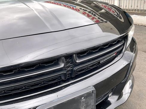 Used 2021 Dodge Charger SXT w/ Leather Interior Group image 28