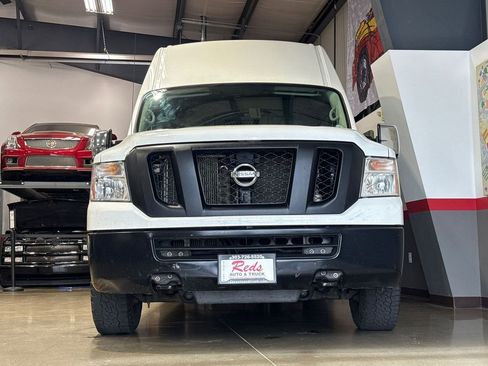 Used 2020 Nissan NV 2500 SV RWD image 20