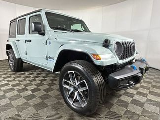 Used 2024 Jeep Wrangler Unlimited w/ Convenience Group AWD/4WD video 2