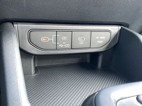 New 2026 Kia K4 LXS image 18