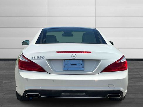 Used 2013 Mercedes-Benz SL 550 image 4