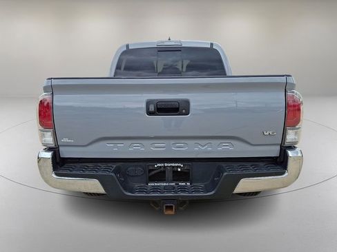 Used 2021 Toyota Tacoma TRD Off-Road AWD/4WD image 9