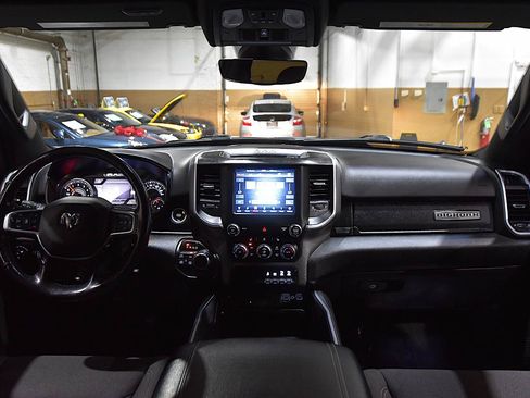 Used 2019 RAM 1500 Big Horn AWD/4WD image 31