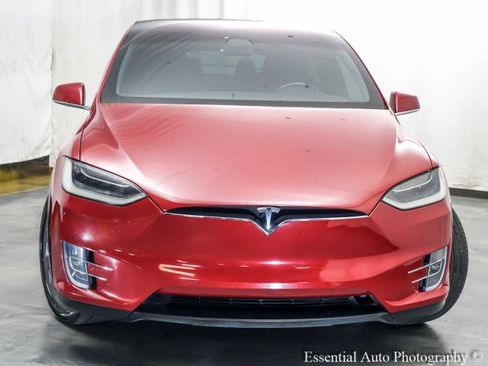 Used 2018 Tesla Model X 75D image 7