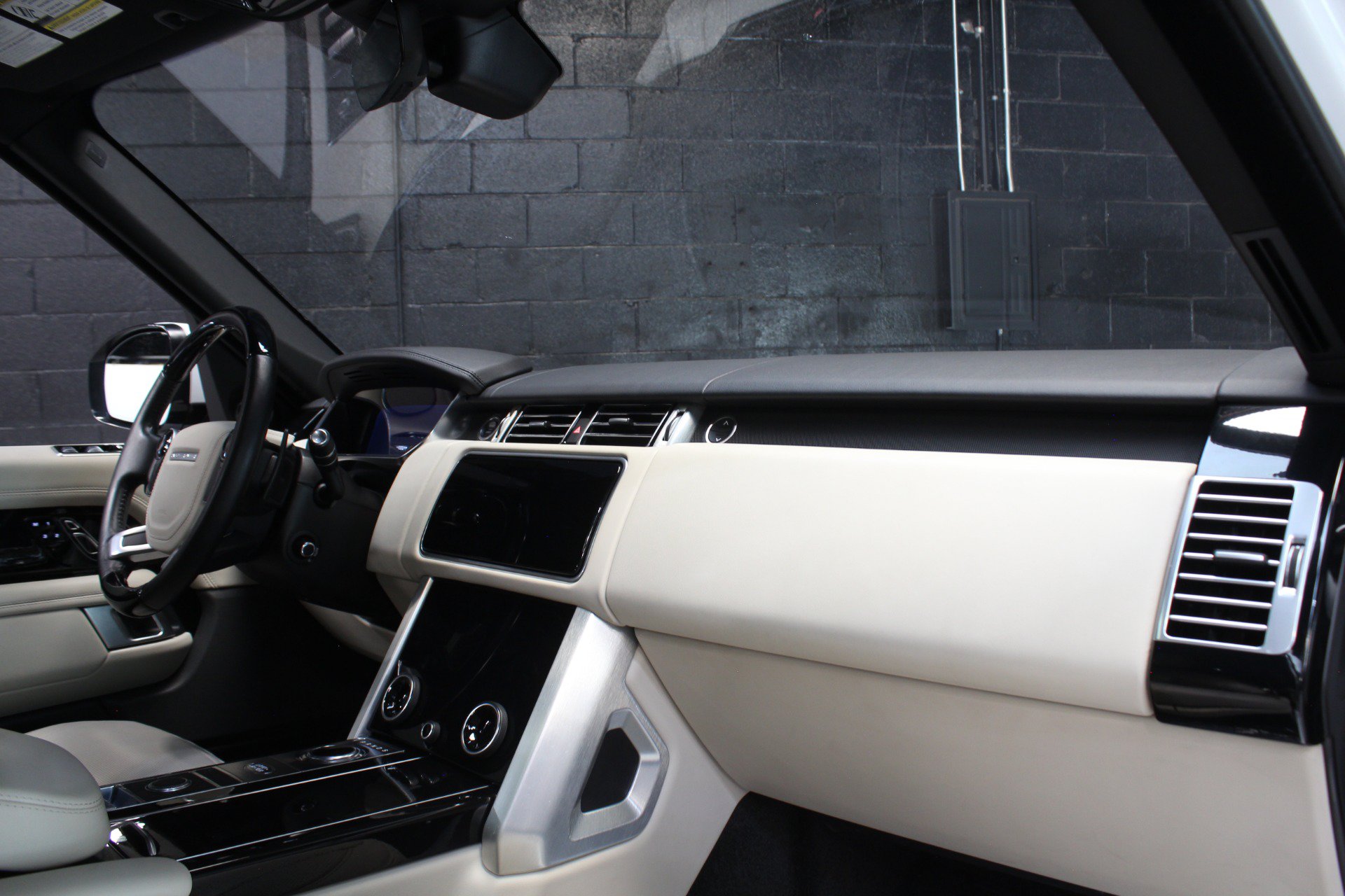 Used 2022 Land Rover Range Rover P525 Westminster Edition AWD/4WD image 54