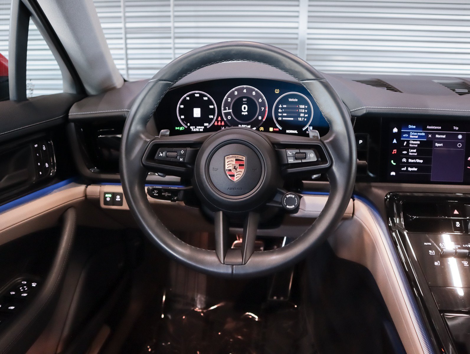 Certified 2026 Porsche Panamera RWD image 17