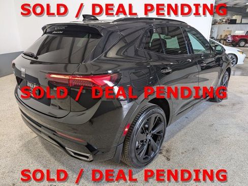 Used 2024 Buick Envision Sport Touring AWD/4WD image 3