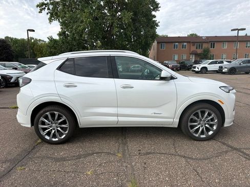 Used 2024 Buick Encore GX Avenir w/ Avenir Technology Package AWD/4WD image 4