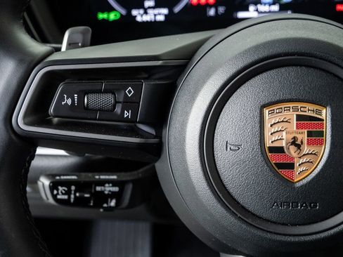 Used 2026 Porsche Cayenne S image 10