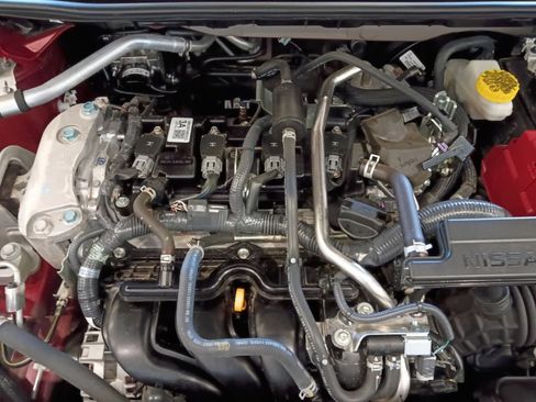 Used 2024 Nissan Sentra SR w/ SR Premium Package FWD image 16