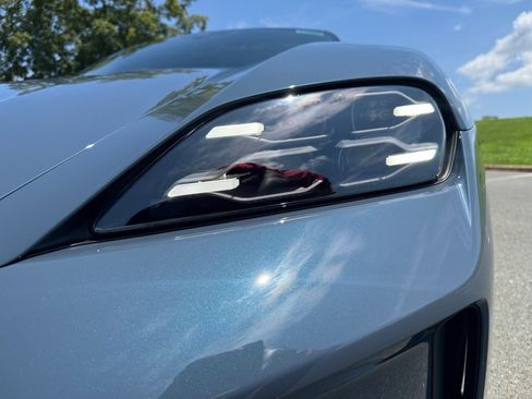 New 2025 Porsche Taycan image 13