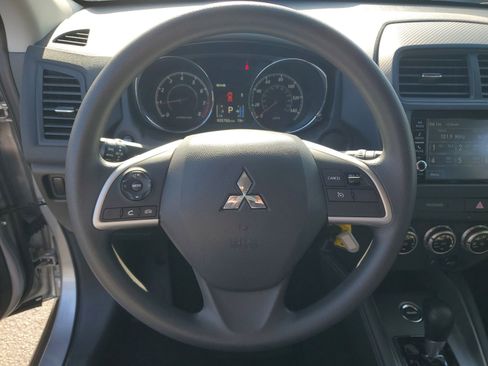 Used 2025 Mitsubishi Outlander Sport ES AWD/4WD image 16