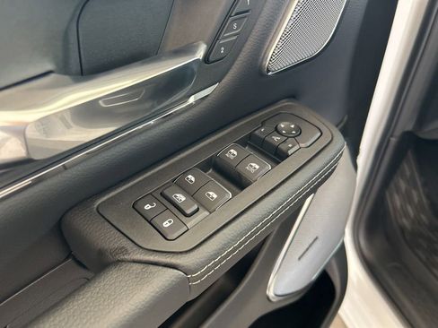 New 2026 RAM 1500 Laramie w/ Night Edition image 42