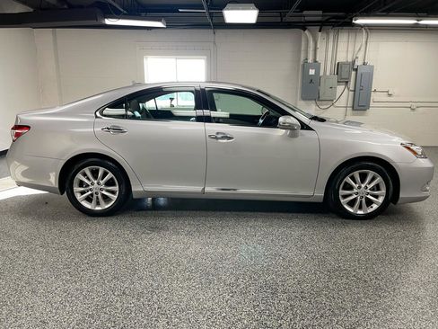 Used 2011 Lexus ES 350 FWD image 6