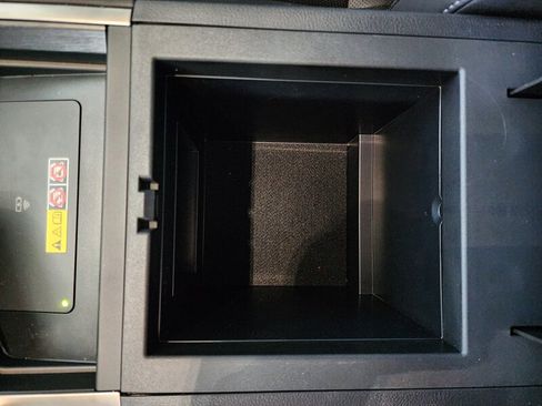 Used 2025 Lexus GX 550 w/ Accessory Package (2T) image 60