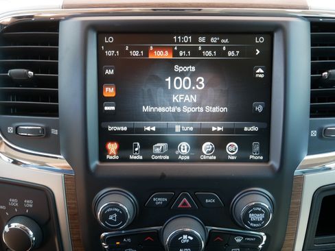 Used 2016 RAM 3500 Laramie AWD/4WD image 22