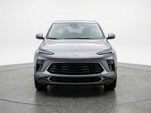 Used 2025 Buick Encore GX Preferred FWD image 2