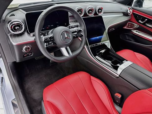 Certified 2026 Mercedes-Benz CLE 300 4MATIC Coupe image 9
