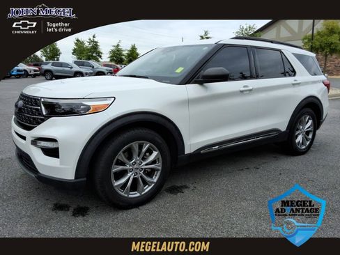 Used 2020 Ford Explorer XLT w/ Equipment Group 202A RWD image 1