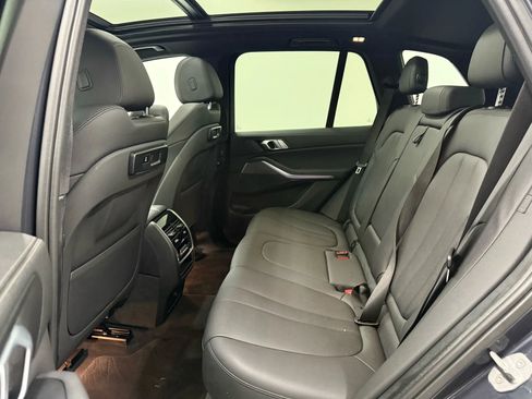 Used 2019 BMW X5 xDrive40i w/ Premium Package 2 AWD/4WD image 41