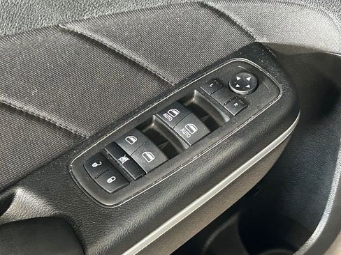 New 2023 Dodge Charger SXT image 33