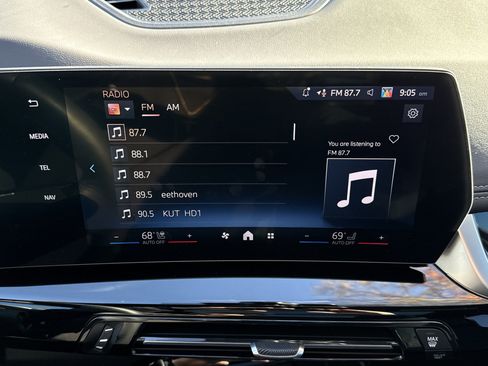 Certified 2025 BMW X1 xDrive28i w/ Convenience Package image 21