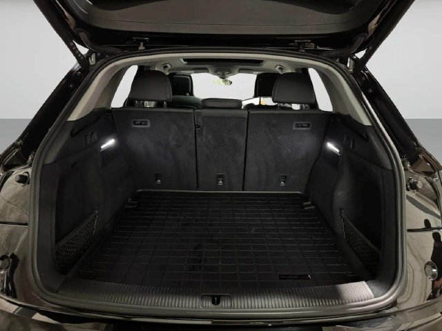 Used 2024 Audi Q5 2.0T Prestige AWD/4WD image 34