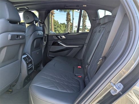 New 2026 BMW X5 sDrive40i image 15