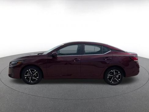Used 2025 Nissan Sentra SV FWD image 7