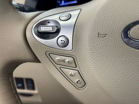 Used 2014 INFINITI QX70 2WD w/ Premium Package image 34