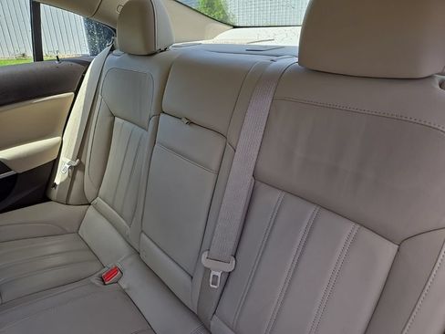 Used 2016 Buick Regal Premium FWD image 32