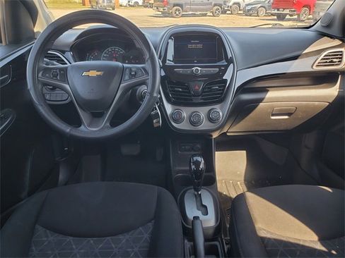 Used 2021 Chevrolet Spark LT image 28
