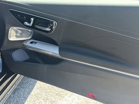 Certified 2024 Mercedes-Benz CLE 300 4MATIC Coupe image 17