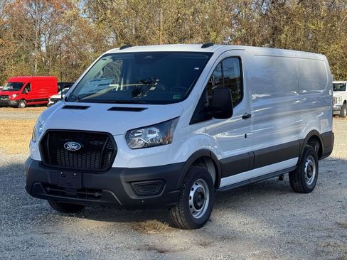 New 2026 Ford Transit 250 Low Roof w/ Load Area Protection Package RWD image 5