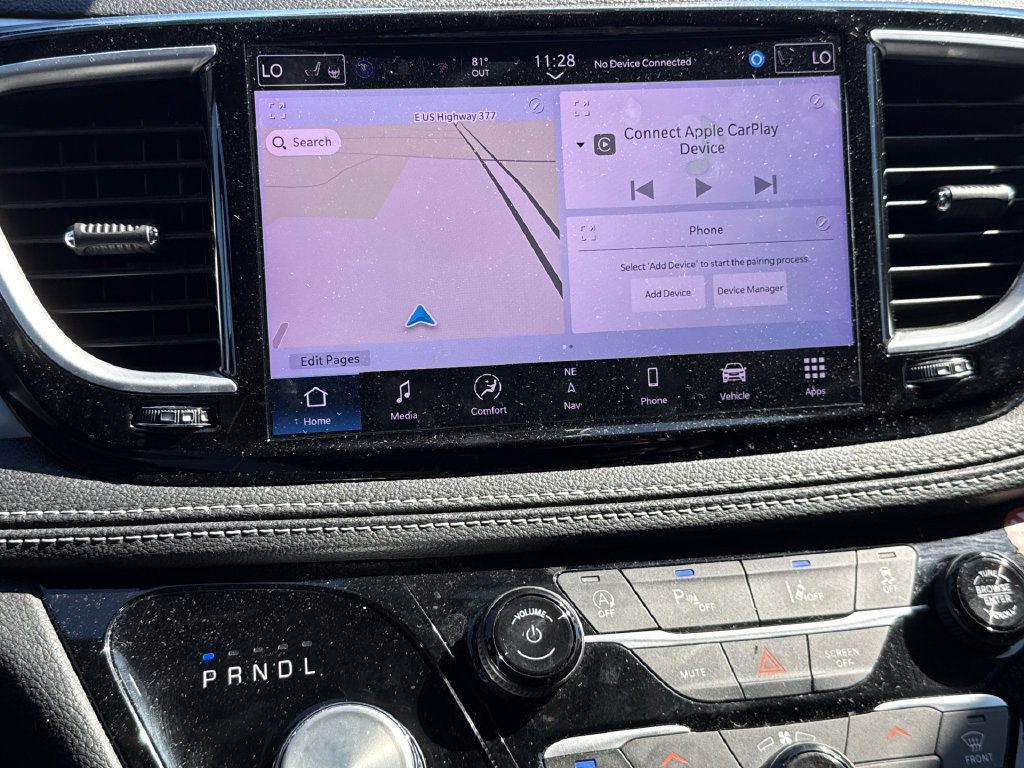 Used 2025 Chrysler Pacifica Limited FWD image 23