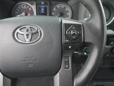 Certified 2023 Toyota Tacoma TRD Off-Road image 27