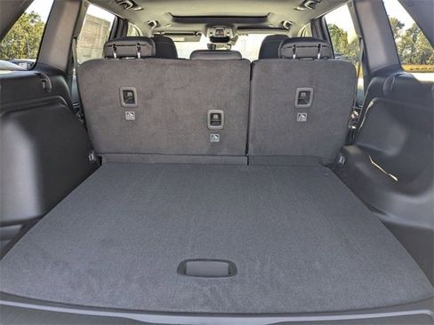 New 2025 Jeep Grand Cherokee Laredo image 35