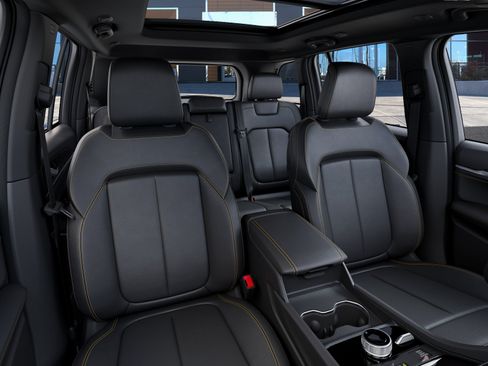 New 2026 Jeep Grand Cherokee Limited AWD/4WD image 16