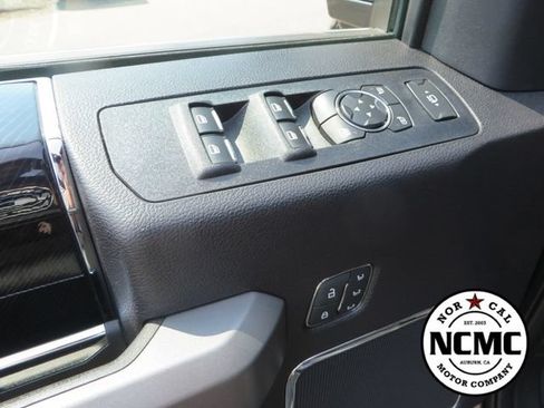Used 2021 Ford F250 Platinum AWD/4WD image 25