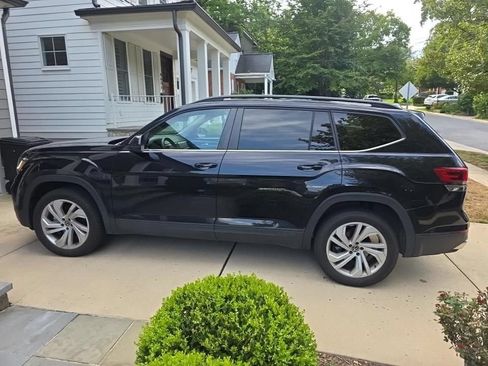 Certified 2023 Volkswagen Atlas SE w/ Panoramic Sunroof Package AWD/4WD image 18
