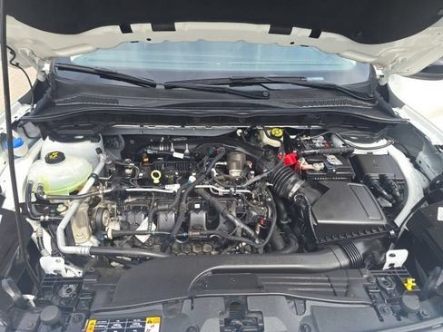 Certified 2022 Ford Escape SEL w/ SEL Stealth AWD Package image 17
