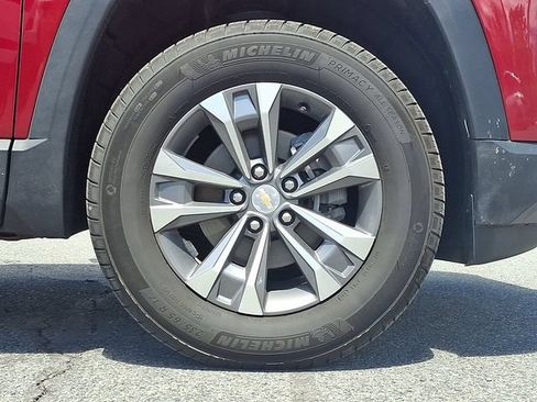 Certified 2026 Chevrolet Equinox LT AWD/4WD image 8