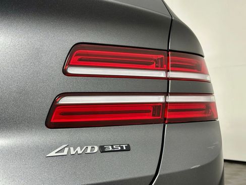 Used 2022 Genesis GV80 3.5T Prestige Signature AWD/4WD image 14