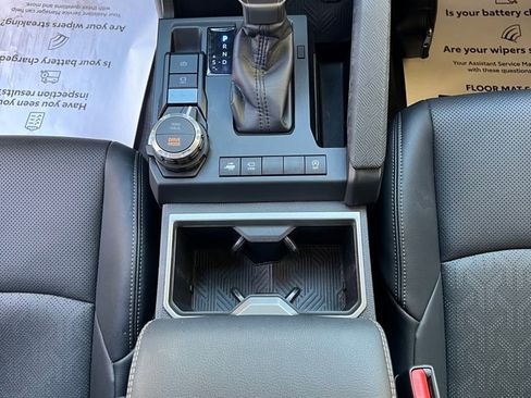 Used 2025 Toyota Tacoma Limited image 22