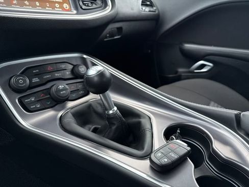 Used 2021 Dodge Challenger R/T Scat Pack w/ Shaker Package image 28