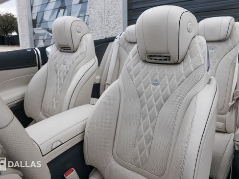 Used 2020 Mercedes-Benz S 560 Cabriolet image 22