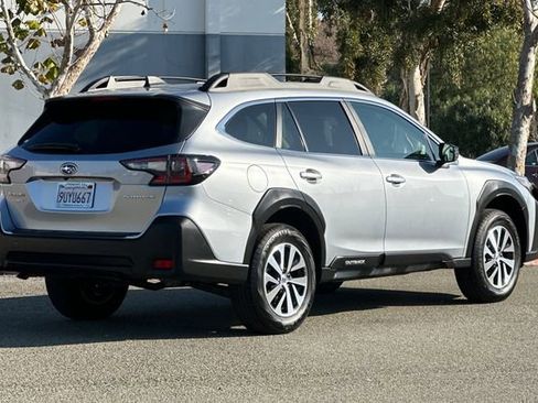 New 2025 Subaru Outback Premium AWD/4WD image 4