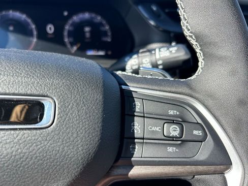 New 2026 Jeep Grand Cherokee Altitude AWD/4WD image 20